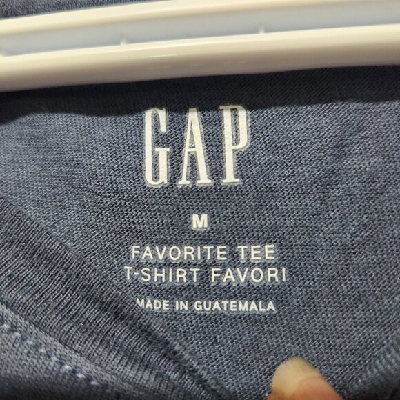 Gap women  T -Shirt , Medium, Gray in color - Picture 3 of 3